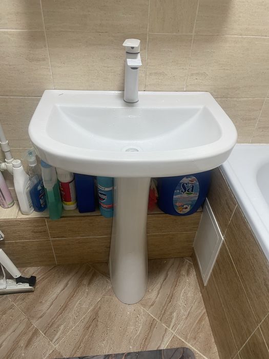 Раквина с тумбочкой