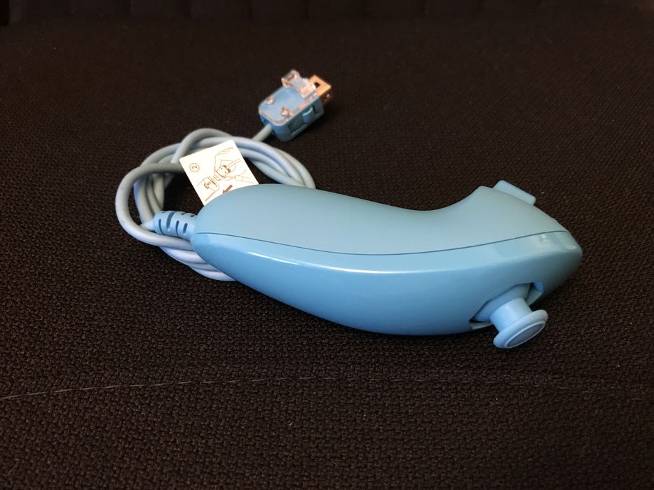 Remote accessory tip Nunchuk-Wii, culoare Albastra, original-Nintendo.