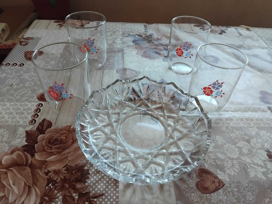 Стъклени чаши 4 бр