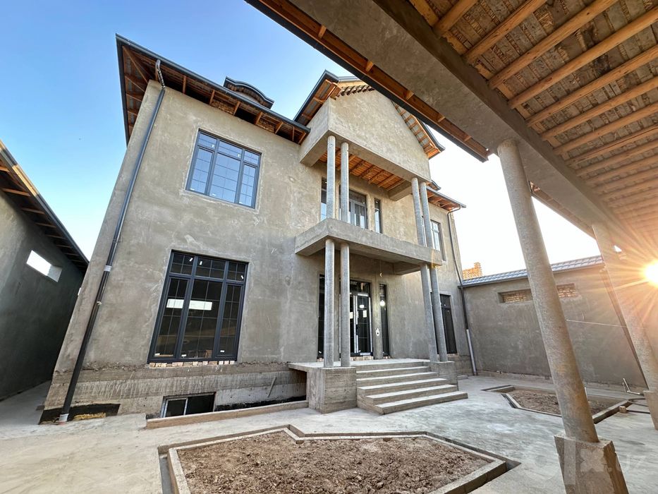 Продам дом 3 уровня 15 ком 5.3 сот 650м2 Лимонарии Мечеть Локомотив