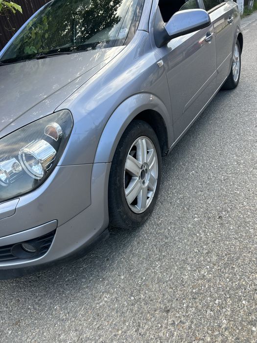 OPEL Astra 2004 — imagine 2