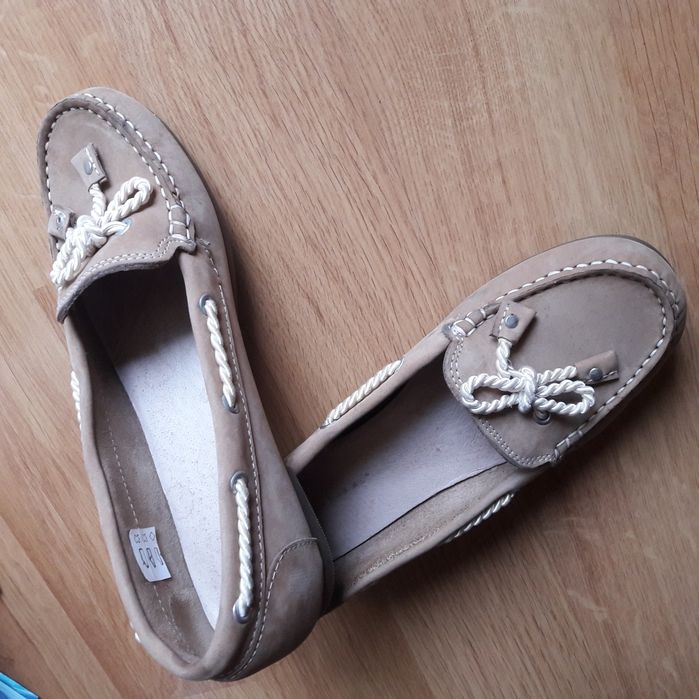 Намалени! Кожени обувки Nome, р-р 38