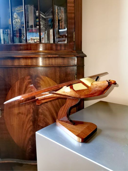 Антикварен ръчно изработен модел на самолет от махагон и камък Канада