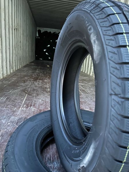 Нови зимни джипови гуми ARIVO Winmaster ARW 2 225/70R16 107TXL НОВ DOT