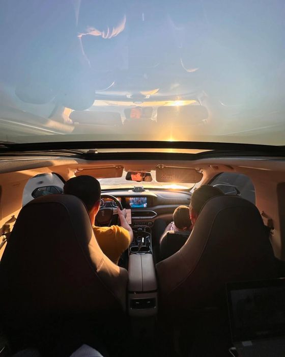 Bestune FAW T77 Luxury Full pozitsiya