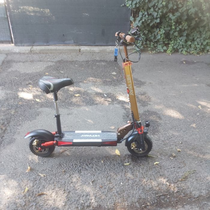 Trotineta electrica.