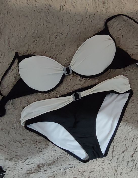 Продаю купальники по 1000