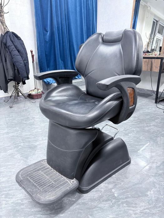 Кресло парикмахерское