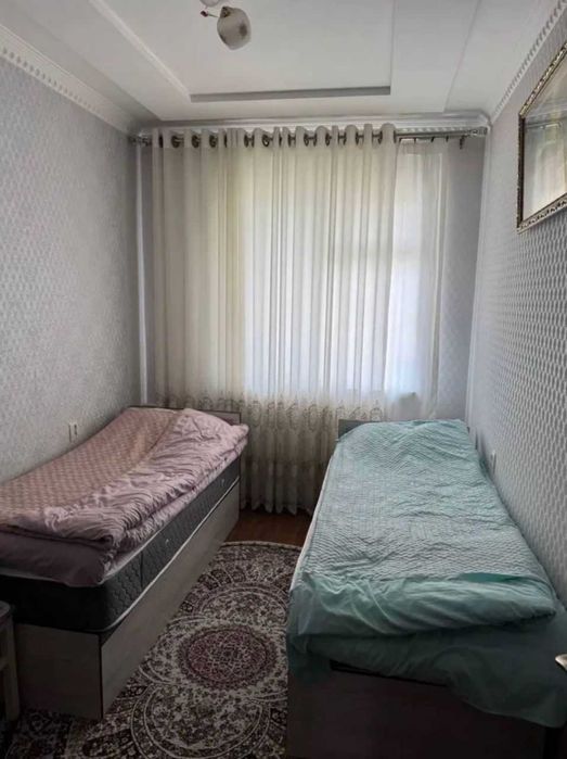 Юнусабад 13, 3 Ком не торец ор-р Кафе Анжир