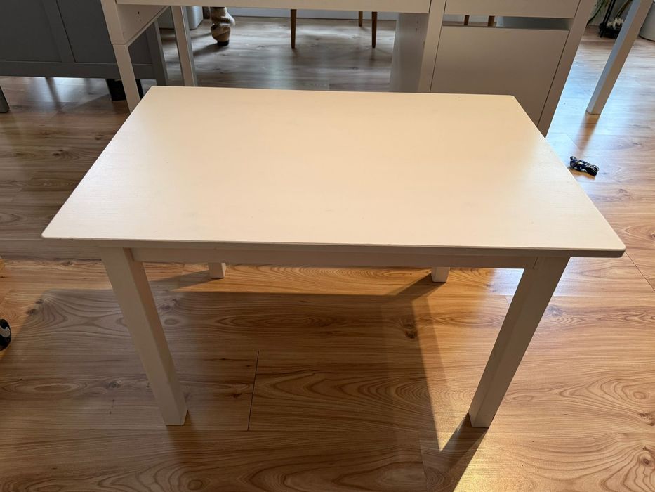 Детско бюро Micke (+ стол и маса по желание)