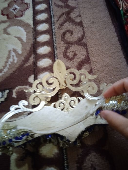 Tilla qosh kelinchaklar uchun