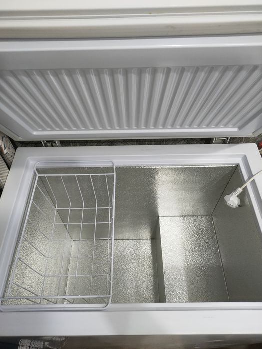 Продам небольшую морозильную ларь