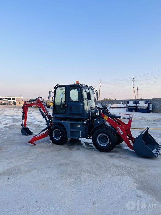 Pogruzchik & ekskovator, bulldozer