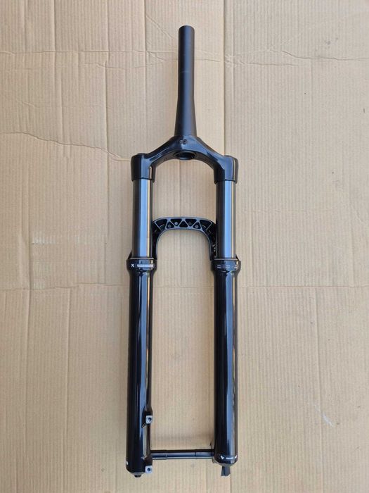 Furca Rockshox 35 Silver Coil (FS-35S-TK-A1), 29inch, 130mm in conditie noua