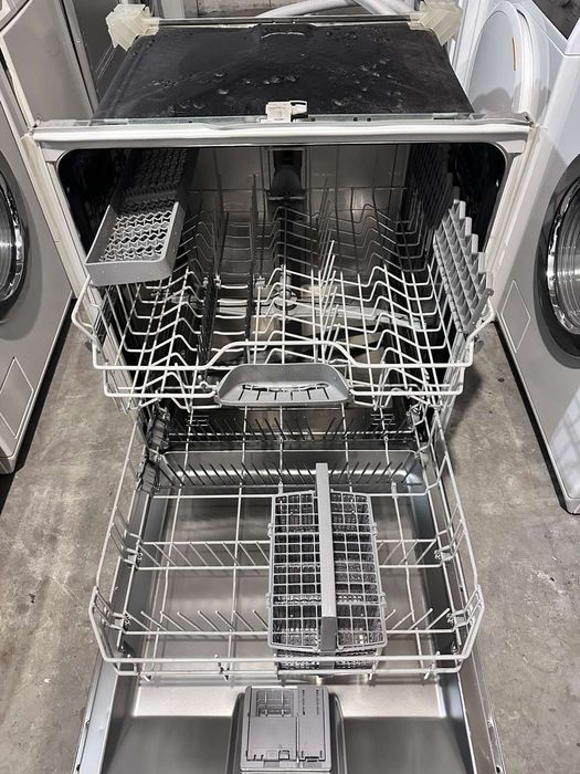 Съдомиялна +гаранция. BOSCH пълно вграждане 60см. Доставка за София