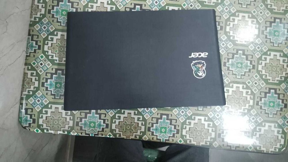 Acer Aspire E17 ноутбук