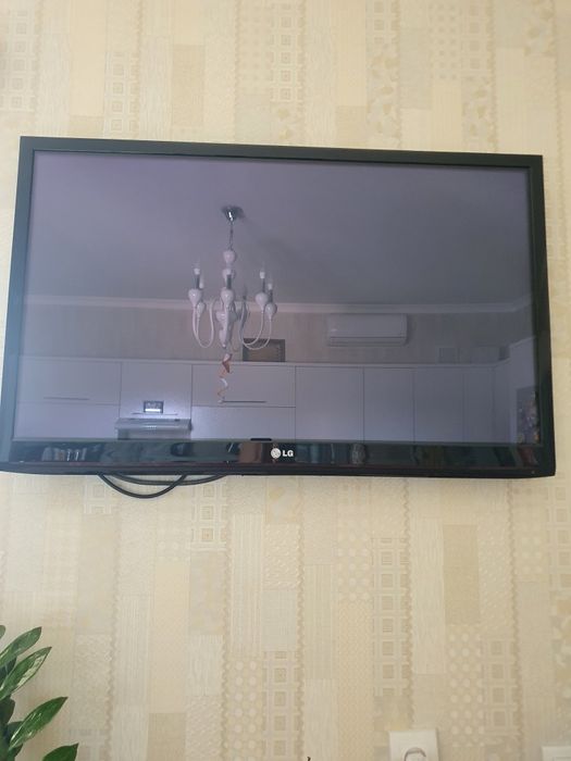 Телевизор плазменный  LG