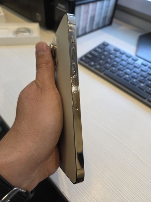 iPhone 14 pro max 256Gb батарея 78%