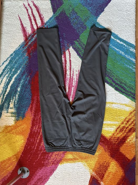 Pantaloni de stofa