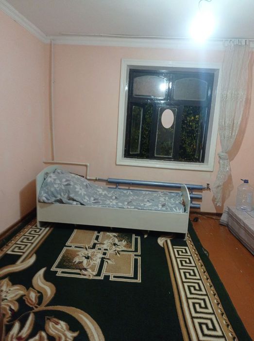 Срочно 1 комнатная общежития арендага берилади