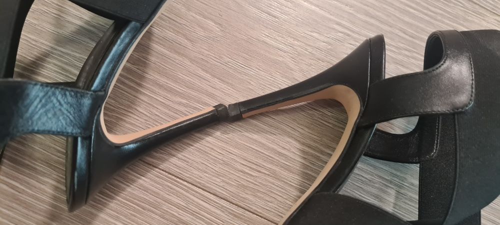 Босоножки Braska.