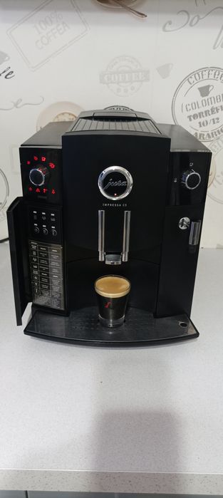 Espressor aparat cafea expresor JURA