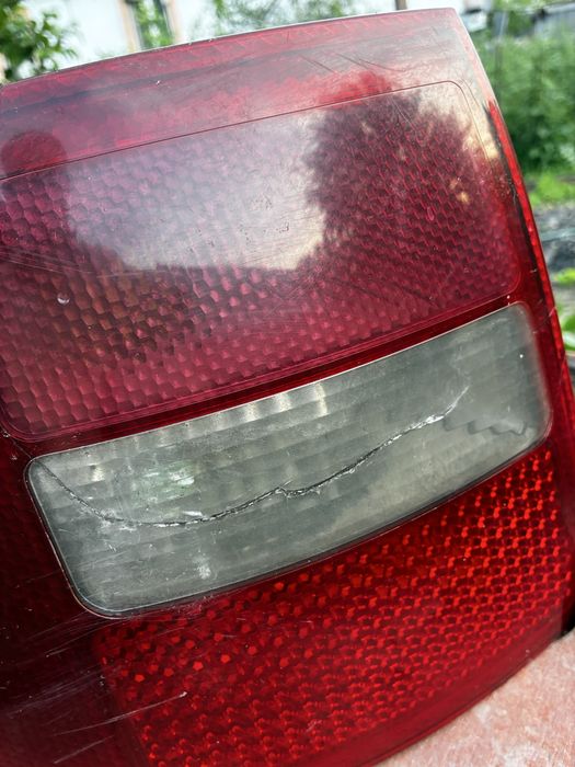 задний фонарь  Audi а6с5 Avant 2002