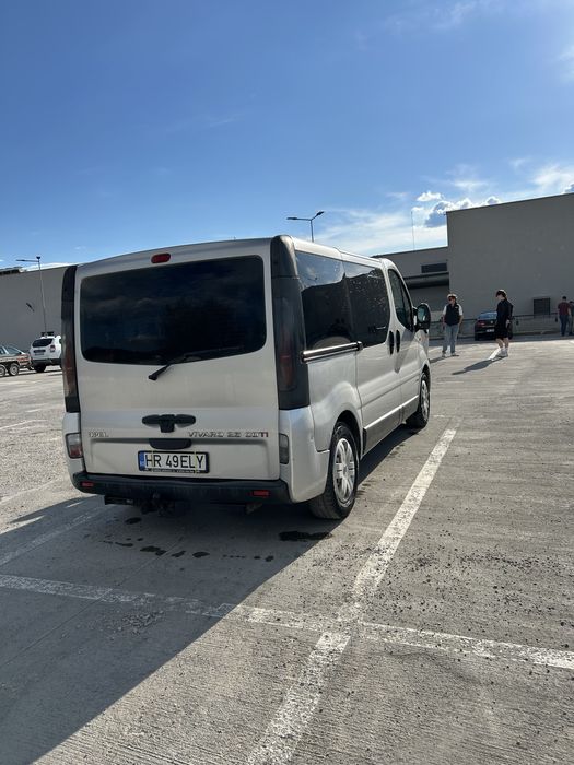 Opel Vivaro 2004 2.5cdti
