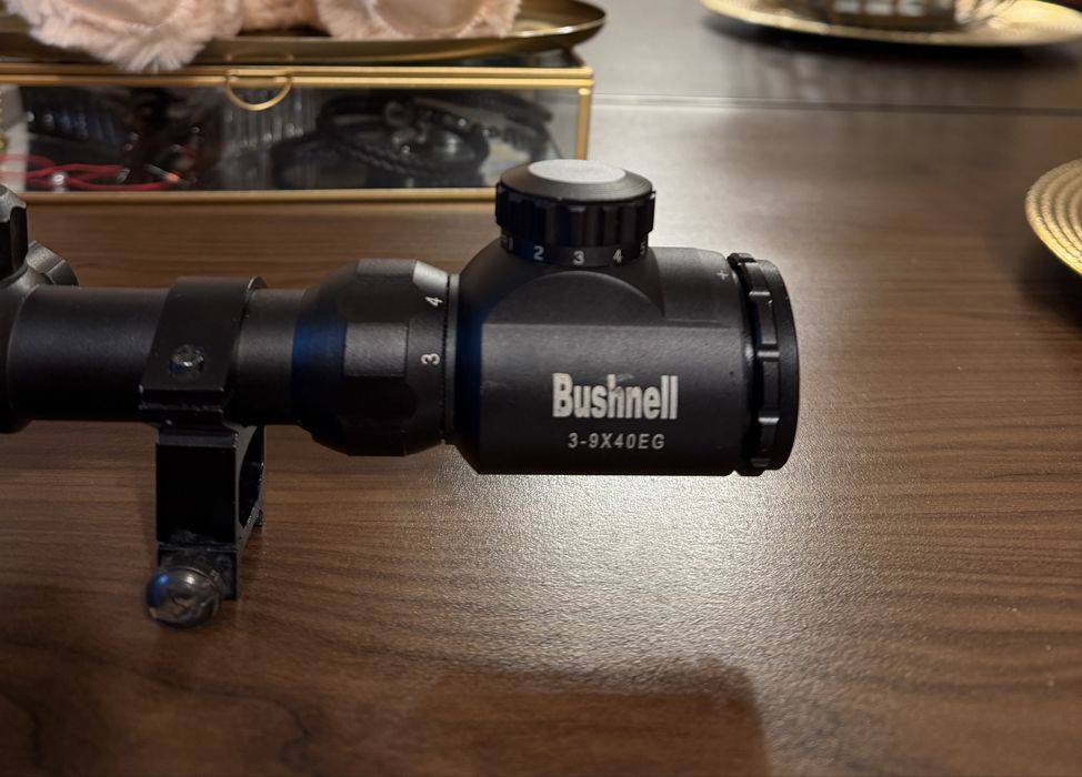 Bushnell luneta cu prinderi
