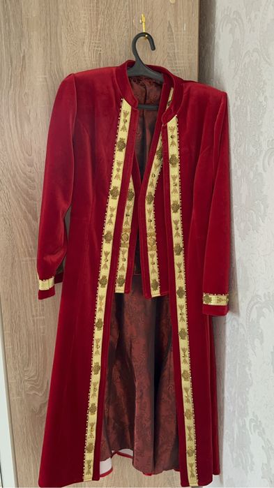 Бешпент, кәжекей, көйлек