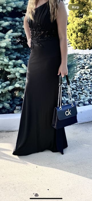 Официална рокля черна