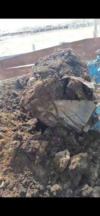 Хороший Навоз перегнивший назём Дрова