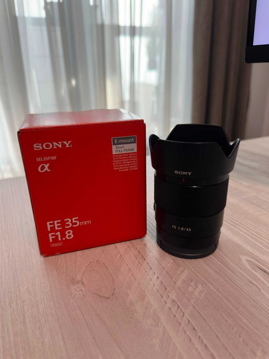 Obiectiv Sony FE 35mm F1.8 full frame SEL35F18F