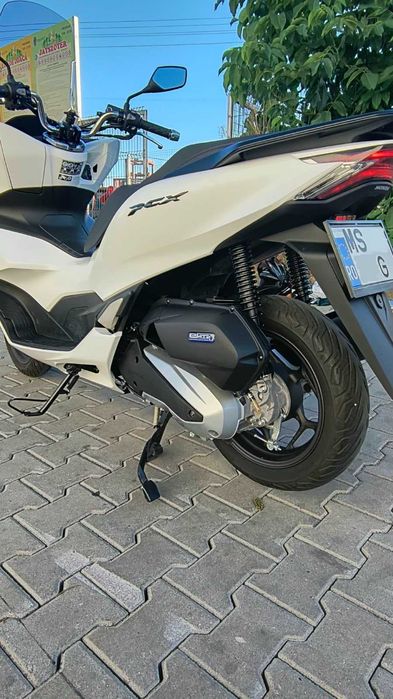 Scuter Honda PCX 125 ABS | 2023 | 7.603 km | Keyless | Parbrize inalte Puig + Givi