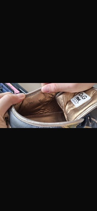 Vând adidasi dolce gabbana piele superioară