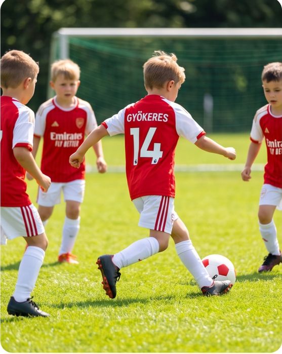 Футболен екип детски юношески ARSENAL  НОВО сезон 2026-27 година