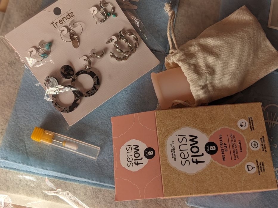 Разкошни бижута обеци, гривни, колиета