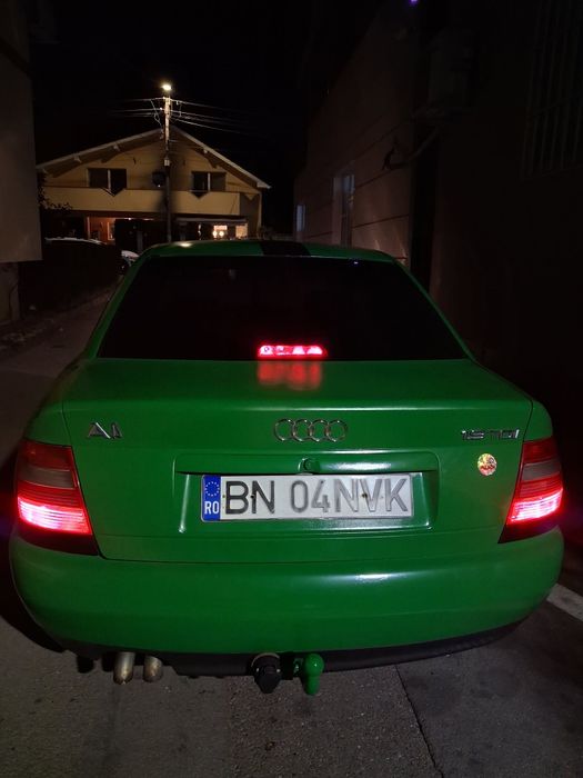 Vand sau schimb Audi A4 b5 1.9 diesel