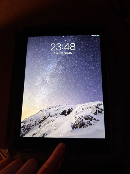 iPad Air 2 – 64GB, stare fosrte  bună