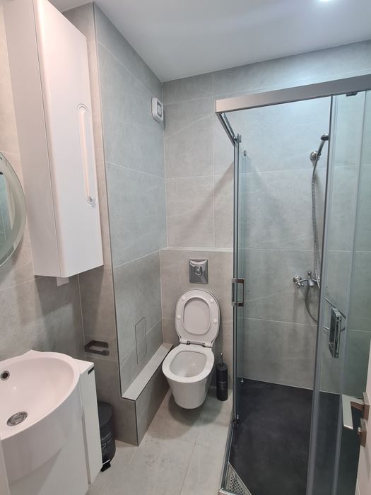 Дава се под наем Тристаен апартамент в Пловдив, Кючук Париж - 80 кв.м за 612 € - Снимка #11