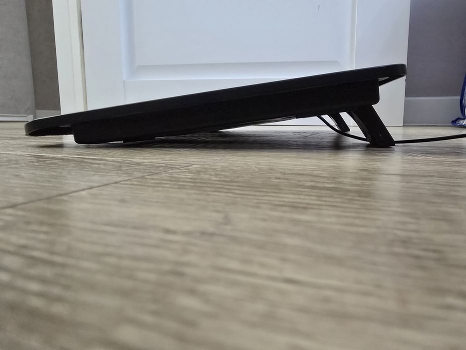 подставка для ноутбка с охлаждением