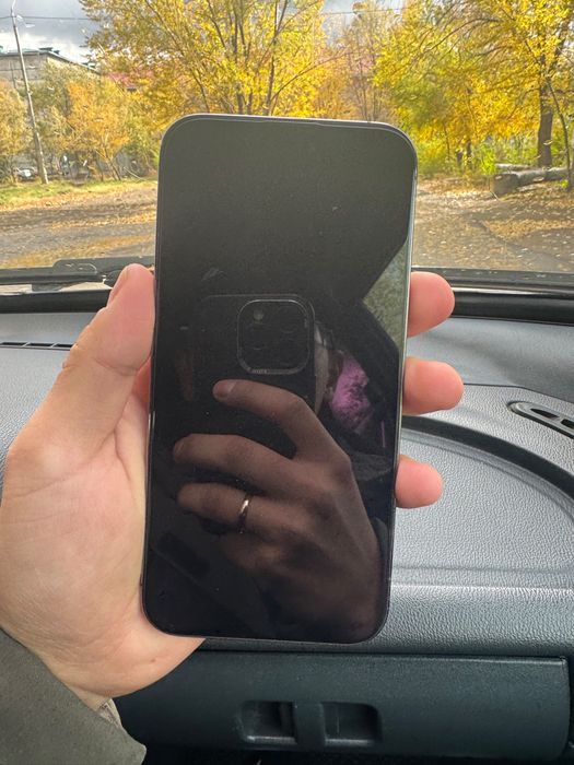 Продам 14-й Pro Max