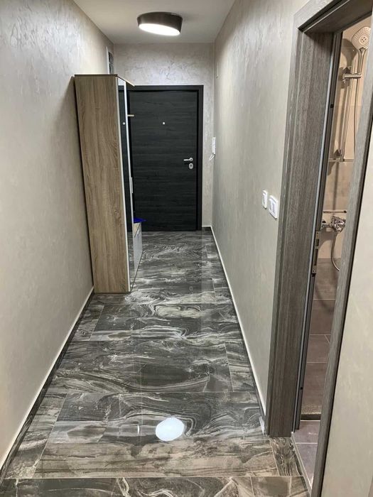 Тристаен апартамент в Центъра