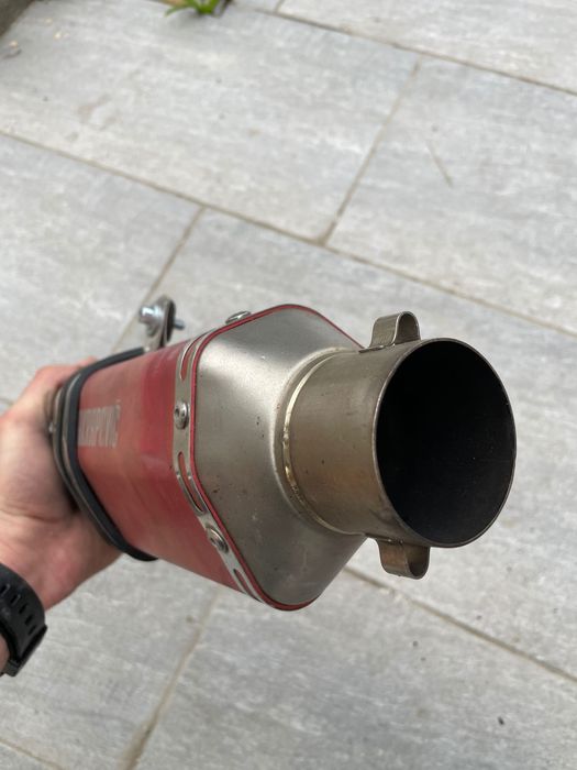 Оригинално крайно гърне Akrapovic 51mm