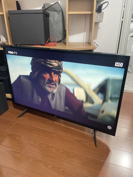 Televizor HD marca LG 43lh5100-ze