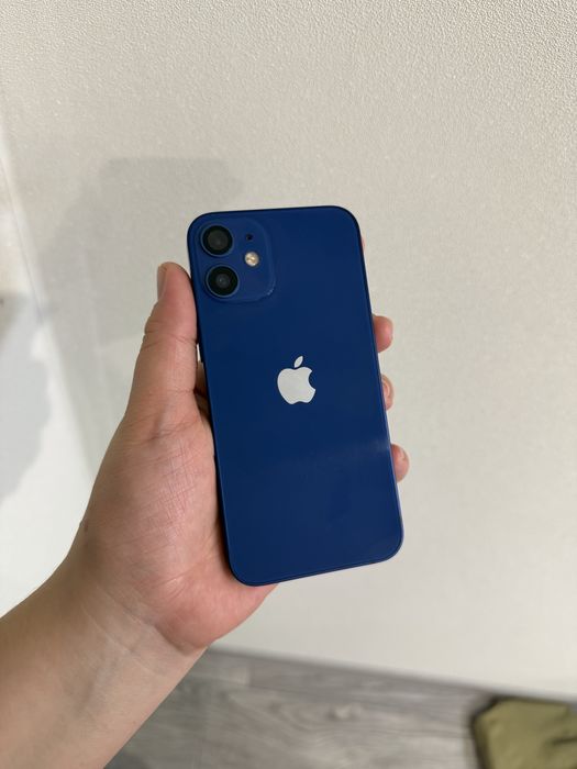 Продам Iphone 12 mini