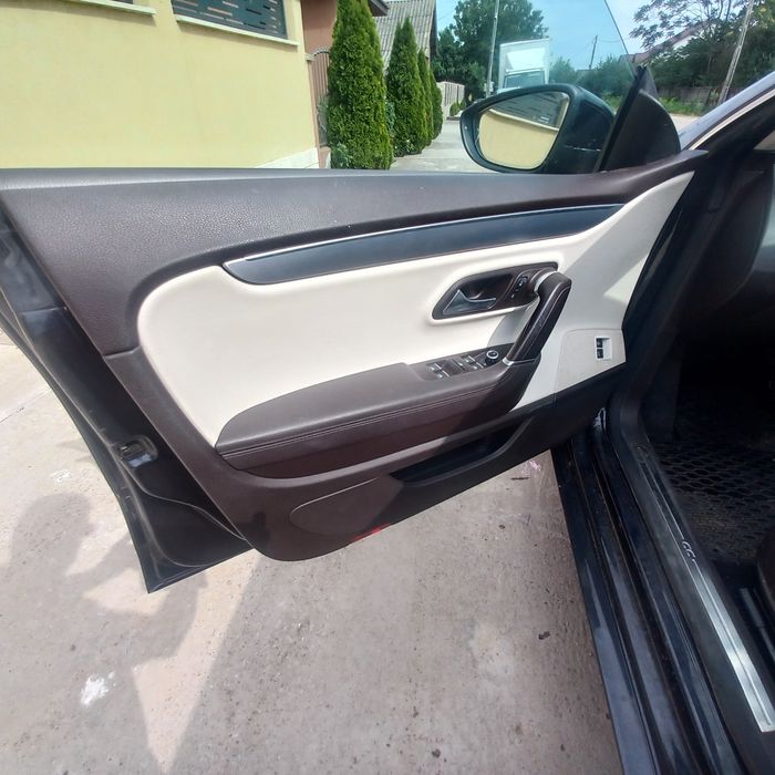 Volkswagen CC 2.0 tdi