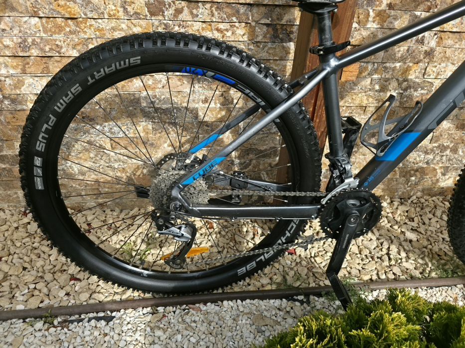 Bicicletă CUBE 27,5 R