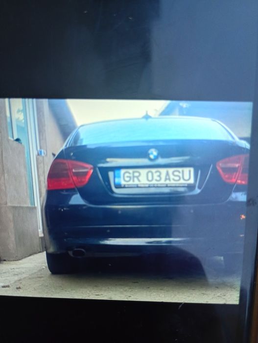 BMW Seria 3 E90 318i 2.0 benzină 136 CP