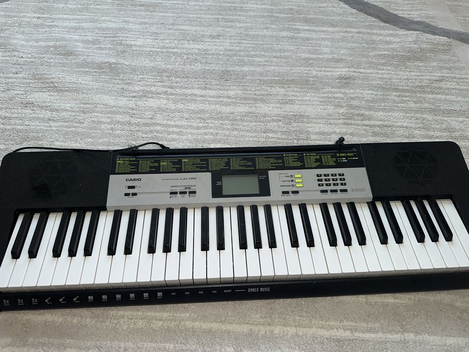 casio синтезатор LK-135